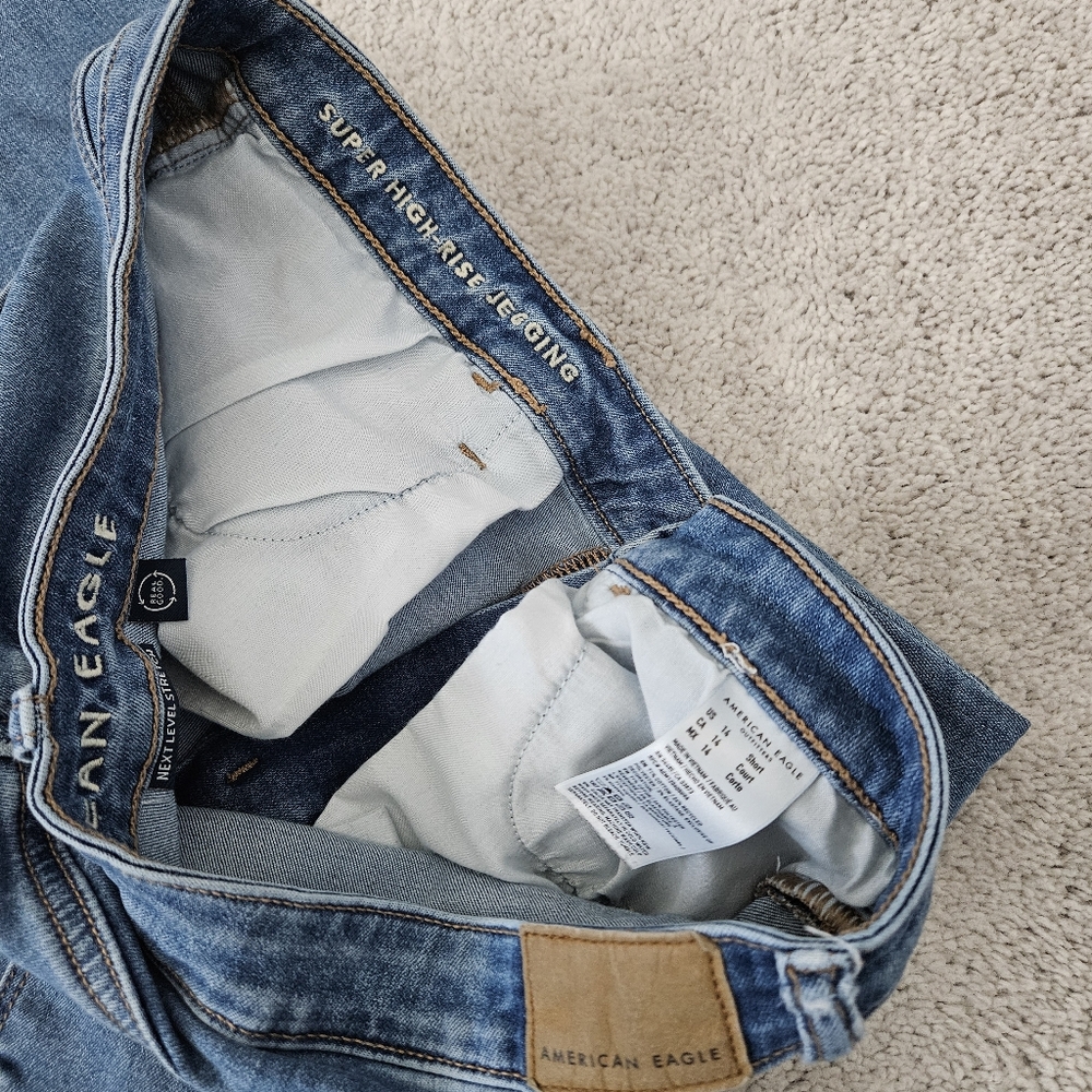 American Eagle | Super High Rise Jegging Classic Stretch Jeans Womens 14 Short - Picture 4 of 6